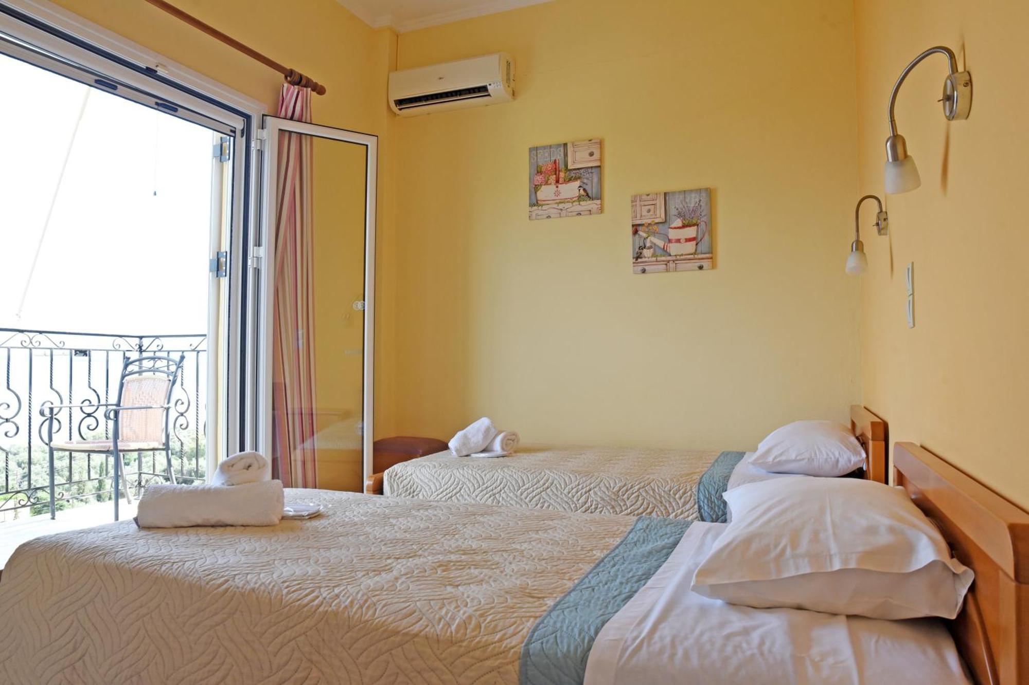 Butterfly Barbati Apartments Екстериор снимка